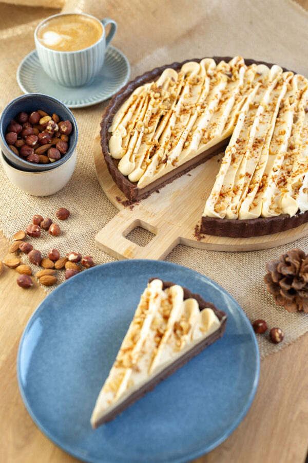 Tarta karmelowo orzechowa - obrazek 4